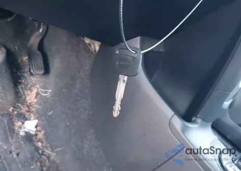 2012 Toyota Yaris из США, поврежденный, VIN JTDBT4K33CL011107